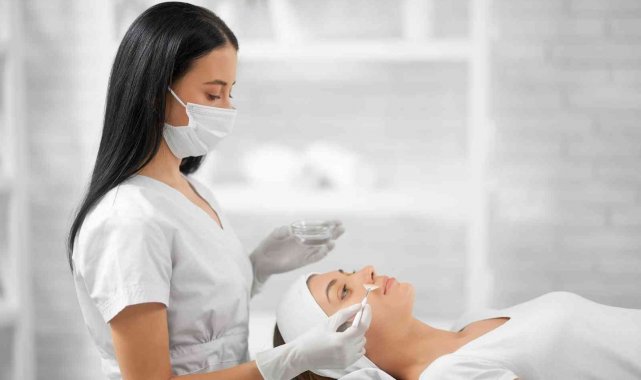 &quot;Cildinize bahar temizliğiyle Hollywood ışıltısı&#039;&#039;