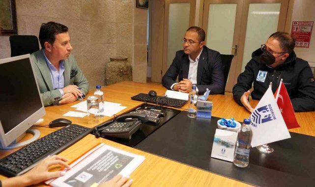 "Geleceğe destek ol projesi" ile 10 bilgisayar teslim edilecek