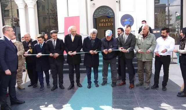 &quot;Van Gölü&#039;nün Sırları&quot; fotoğraf sergisi