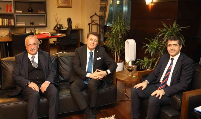 Rektör Çomaklı, Strateji ve Bütçe Başkanı İbrahim Şenel ile bir araya geldi