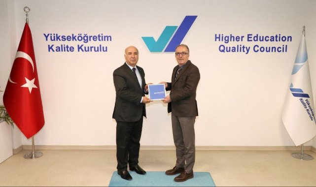 Rektör Uzun&#039;dan YÖKAK&#039;a ziyaret