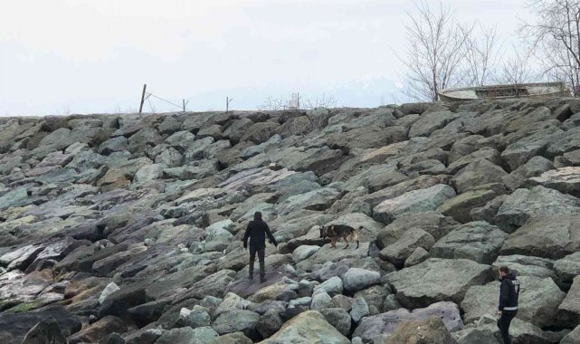 Rize'deki kayıp şahıs cinayetinde kadavra köpekleriyle ceset arandı