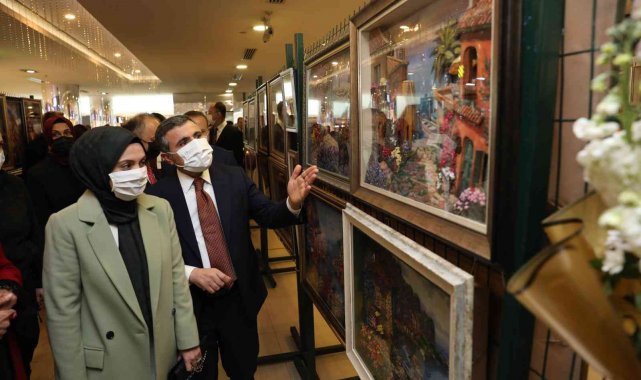 Rölyef ve boncuk sergisi açıldı