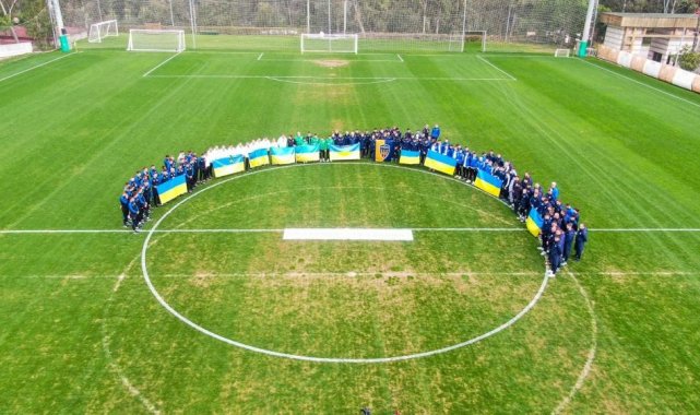 Rusya&#039;nın operasyonu sonrasında mahsur kalan Ukraynalı turistler ve futbolcular Türkiye&#039;nin misafiri