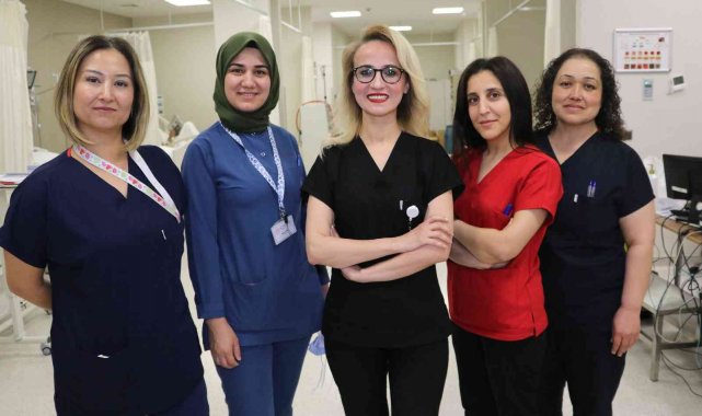 Sağlık çalışanı kadınlar "şiddetin" son bulmasını istedi