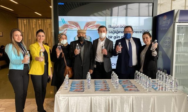 Sağlıklı böbrekler için su için