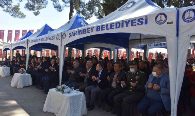 Şahinbey, şehit edilişinin 102. Yılı dönümünde mezarı başında anıldı