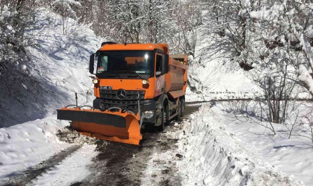 Samsun'da 25 kırsal mahalle yolu ulaşıma kapalı