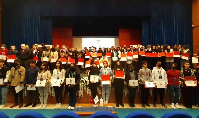 Samsunlu öğrenciler 12 kategorinin 6&#039;sında 1.&#039;lik kazandı