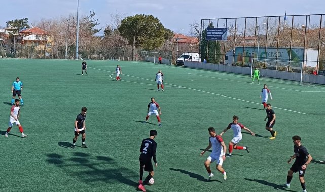 Sarayköy 3 puanı 3 golle aldı