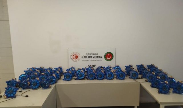 Sarp Sınır Kapısı'nda kaçak oyun makineleri ele geçirildi