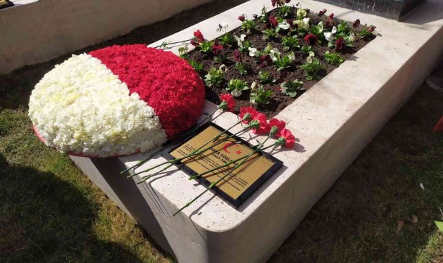 Şehit diplomatlar düzenlenen törenle anıldı