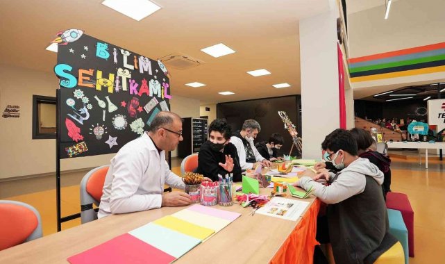 Şehitkamil'de bilim şenliği