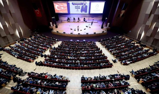 Serdar Tuncer sevenleriyle buluştu