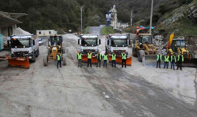 Serdivan Belediyesi karla mücadele ekipleri hazır