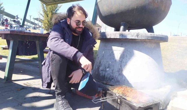 Sıcak havayı gören Ankaralılar soluğu piknik alanlarında aldı