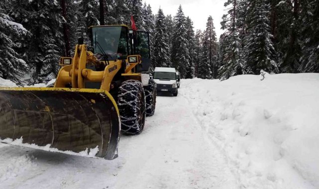 Sivas'ta 85 köy yolu ulaşıma kapandı