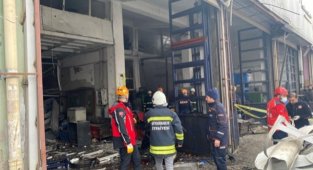 Son dakika ! Diyarbakır’da sanayi sitesinde patlama: 5’i ağır 7 yaralı