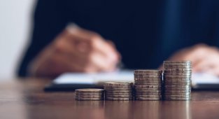 Sosyal Medyada Gündem #AsgariUcretArtacakMı oldu. Bakan açıklama yaptı. Asgari Ücret Artacak mı ?