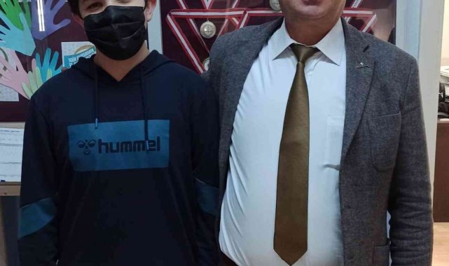 Şuhutlu 8. sınıf öğrencisi gururlandırdı