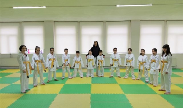 Süleymanpaşalı karateciler kuşak atladı