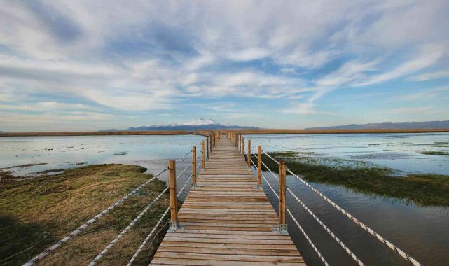 Sultan Sazlığı yürüyüş yolları onarılıyor