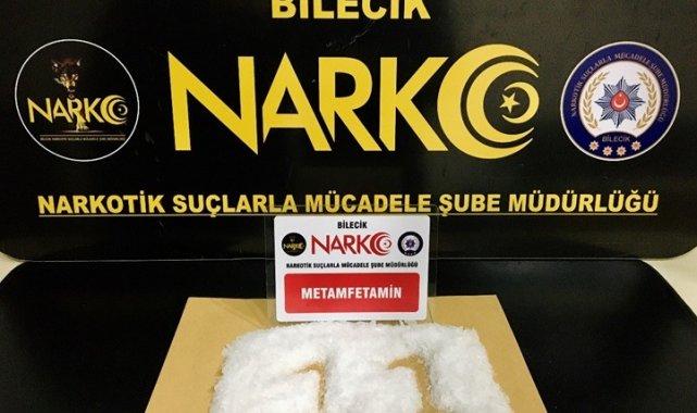 Şüpheli araçta 341,23 gram uyuşturucu madde ele geçirildi, yakalanan 2 şüpheli tutuklandı