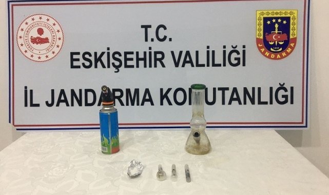 Şüpheli araçta uyuşturucu madde ele geçirildi
