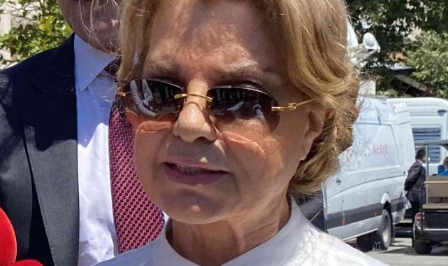 Tansu Çiller: "Telekom'dan kazanacağımızla ekonomiyi kurtarabilirdik, izin vermediler"