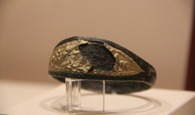 Tarlada Bulunan Bileziğin Eşi Benzeri Bulunmuyor