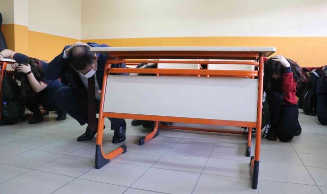 Tatbikat gerçeğini aratmadı