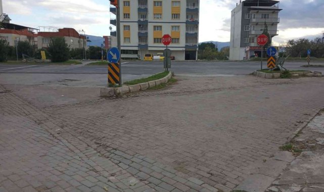 Tekeli Kavşağı çözüme kavuştu, mahalle halkı teşekkür etti