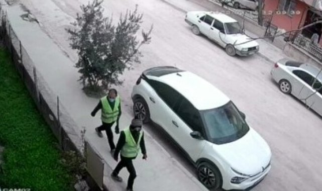 Teknik servis gibi gelip mahalledeki doğalgaz topraklamalarını çaldılar