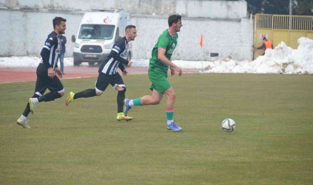 TFF 2. Lig: Isparta 32 Spor: 1 Nazilli Belediyespor: 0