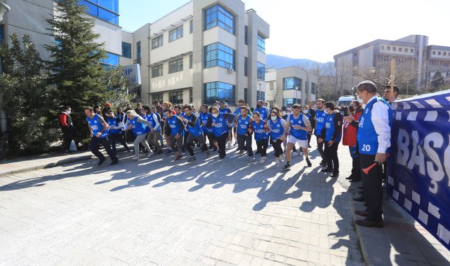 Tıp koşusunda dereceye girenler ödüllendirildi