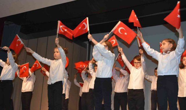 Tosya'da İstiklal Marşı'nın kabul yıldönümü törenle kutlandı