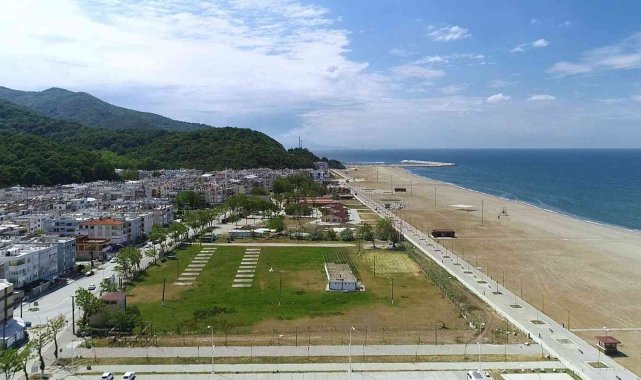 Türkiye&#039;nin en uzun sahili çadır ve karavan kampı oluyor