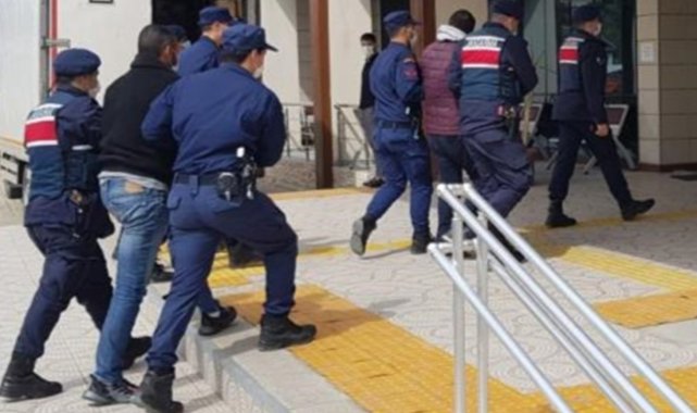 Türkiye&#039;ye kaçak yollarla giren 6 yabancı Denizli&#039;de yakalandı