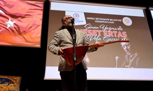 Türkü ve hikayelerle Neşet Ertaş Denizli'de anıldı