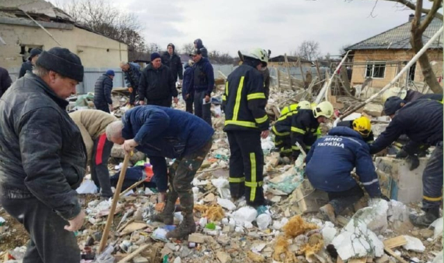 TV48 ÖZEL!! Markhalivka, Glevakhiv Bölgesine hava saldırısı !! 2 Çocuk Öldü !!