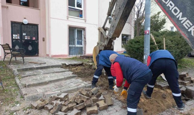 Üç ayda 9 engelli rampası yapıldı