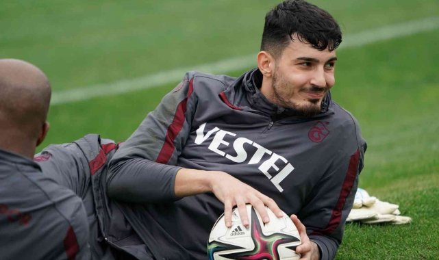 Uğurcan Çakır'ın, 'Benim hikayem' belgeseli şampiyonluk kutlamalarını bekliyor