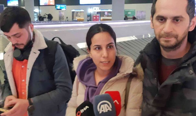 Ukrayna'da yaşanan savaştan kaçan Türk vatandaşları yurda dönmeye devam ediyor