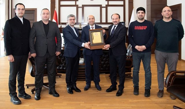 Uluslararası Şehriyar Bilim ve Kültür Festivalinden ETÜ&#039;ye ödül