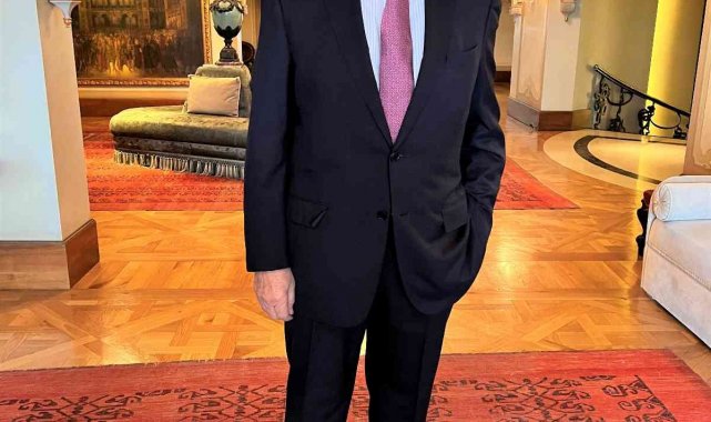 Ünal Aysal, aday olmayacağını açıkladı