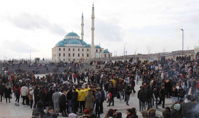 Üniversite öğrencileri Sporfest ile coştu