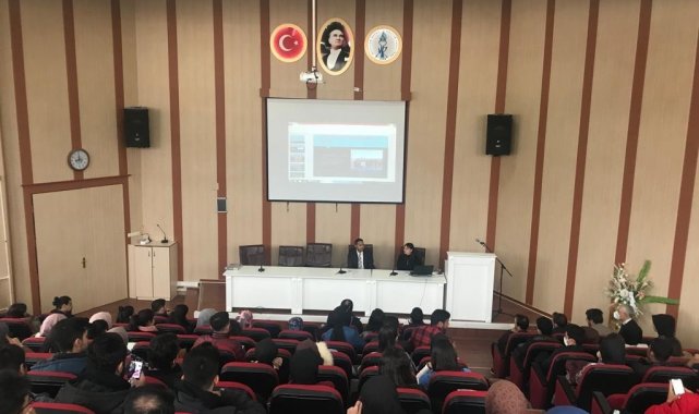 Üniversitede ABD'de Eğitim Fırsatları başlıklı seminer gerçekleştirildi