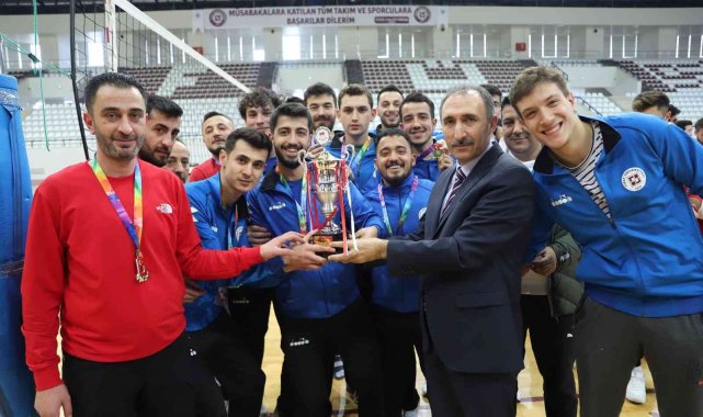 Üniversiteler Voleybol 1. Lig Grup Birinciliği Müsabakaları sona erdi