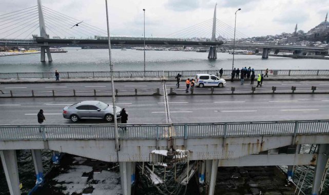 Unkapanı Köprüsü yeniden trafiğe açıldı