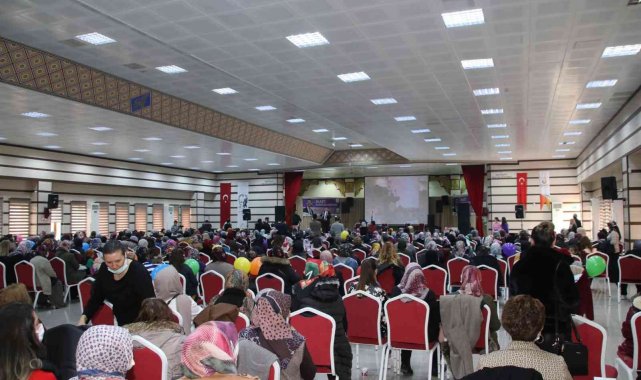 Ürgüp Belediyesi, 8 Mart Dünya Kadınlar günü programı yaptı